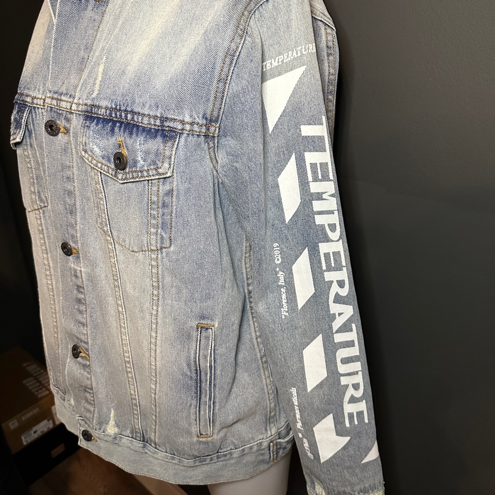 Off-White Temperature Oversized Jacket - image 6